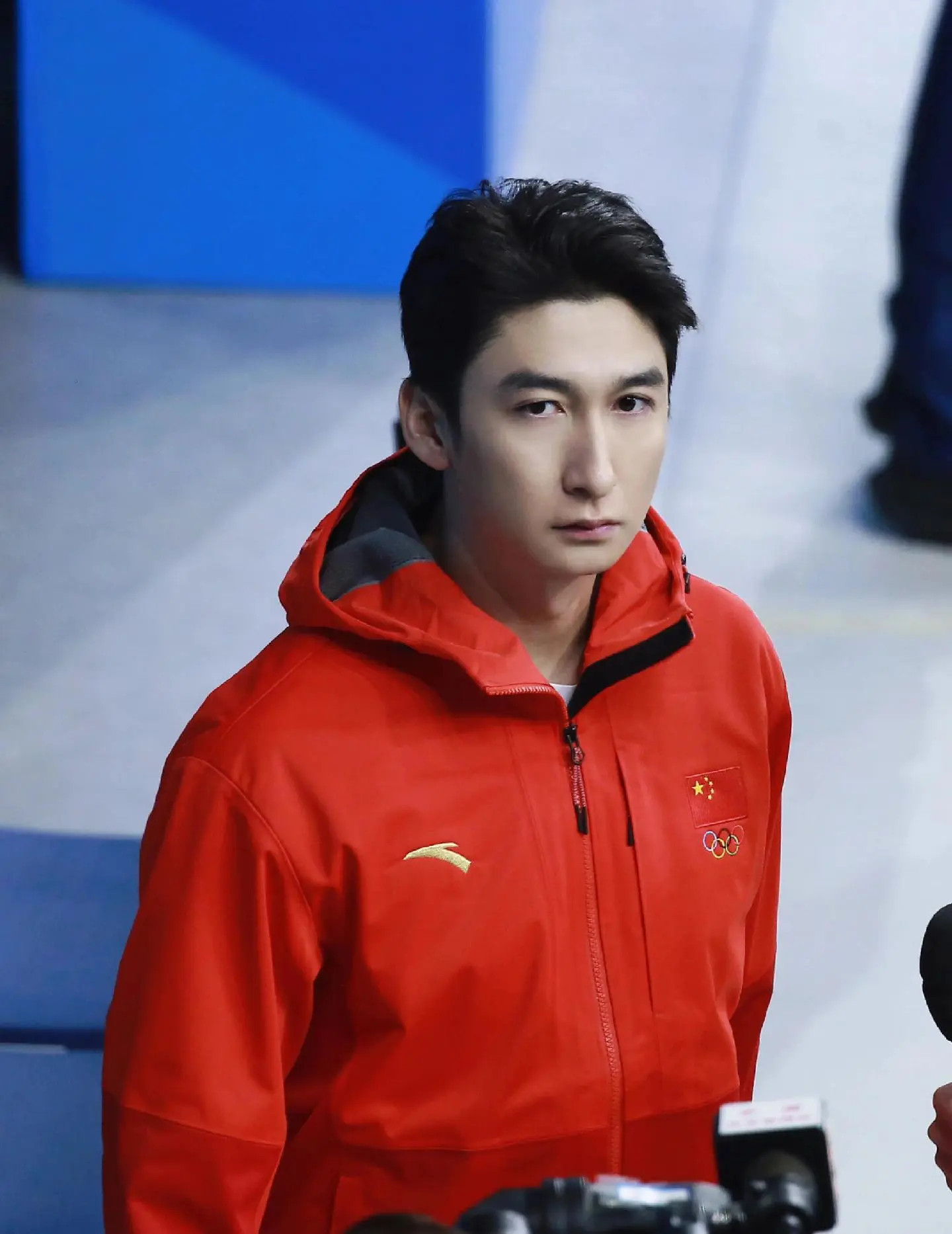 武大靖一度挑战向速度滑冰转型武大靖更懂转身不是落幕的深意31岁的武大靖，用一次孤