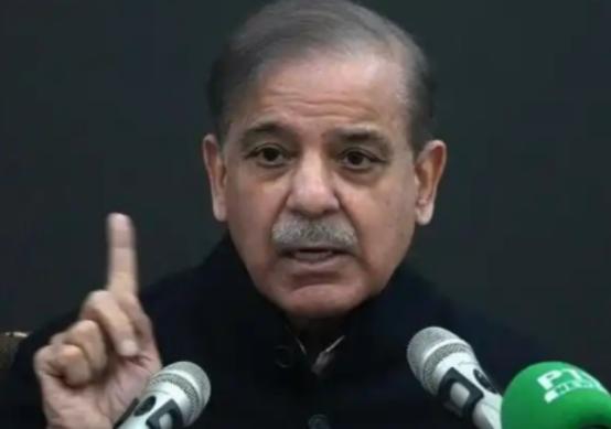 巴基斯坦也下场了！巴基斯坦突然重兵挺进沙特，带的全是清一色的中国防空导弹，这根本