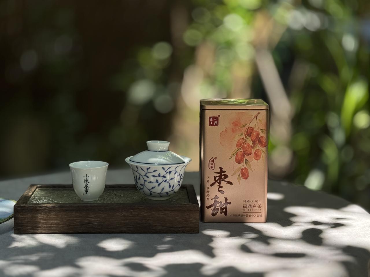 老茶鬼的4大特征，一般人接受不了！◆第一，投茶量一定要多老茶鬼喝茶，投茶量要