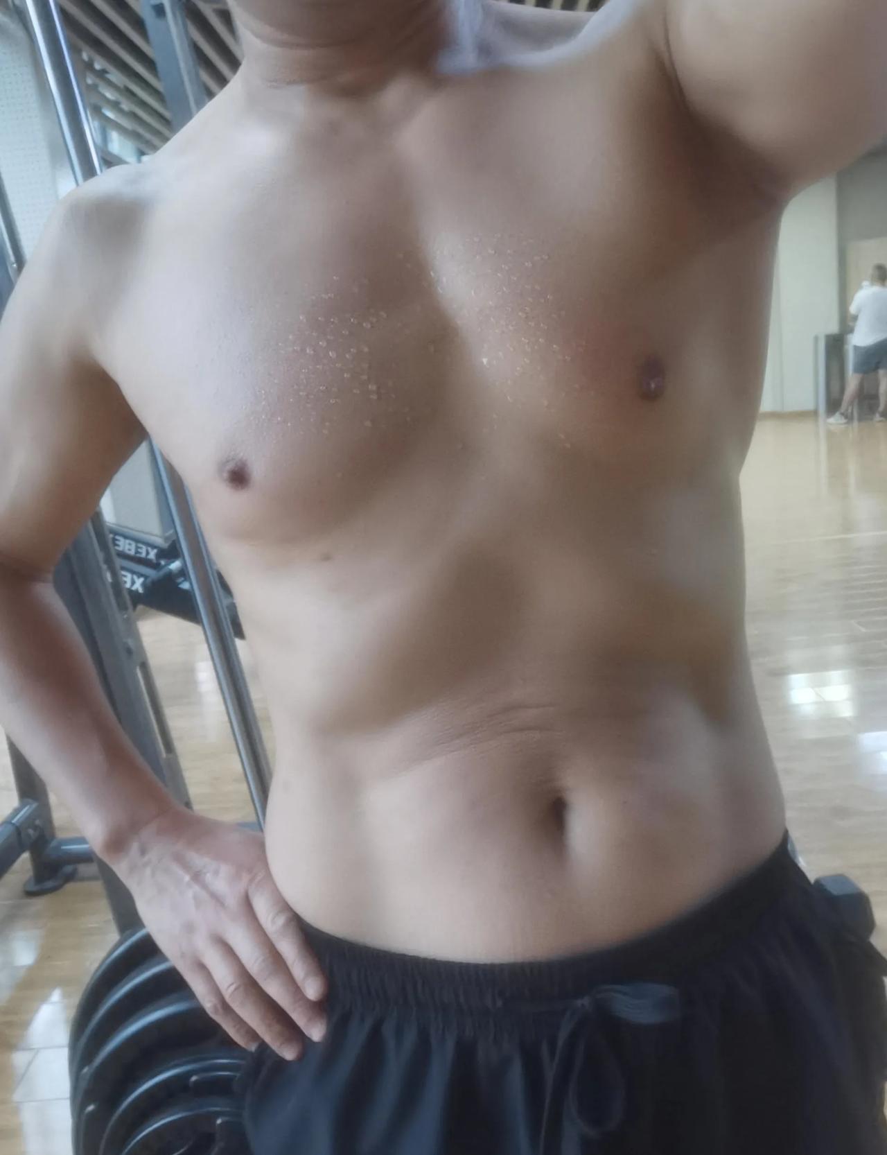 惰性是人的天性，惰性也是毁掉人的瘟床，无论贫富贵贱，惰性都如同毒药，既可以让人上