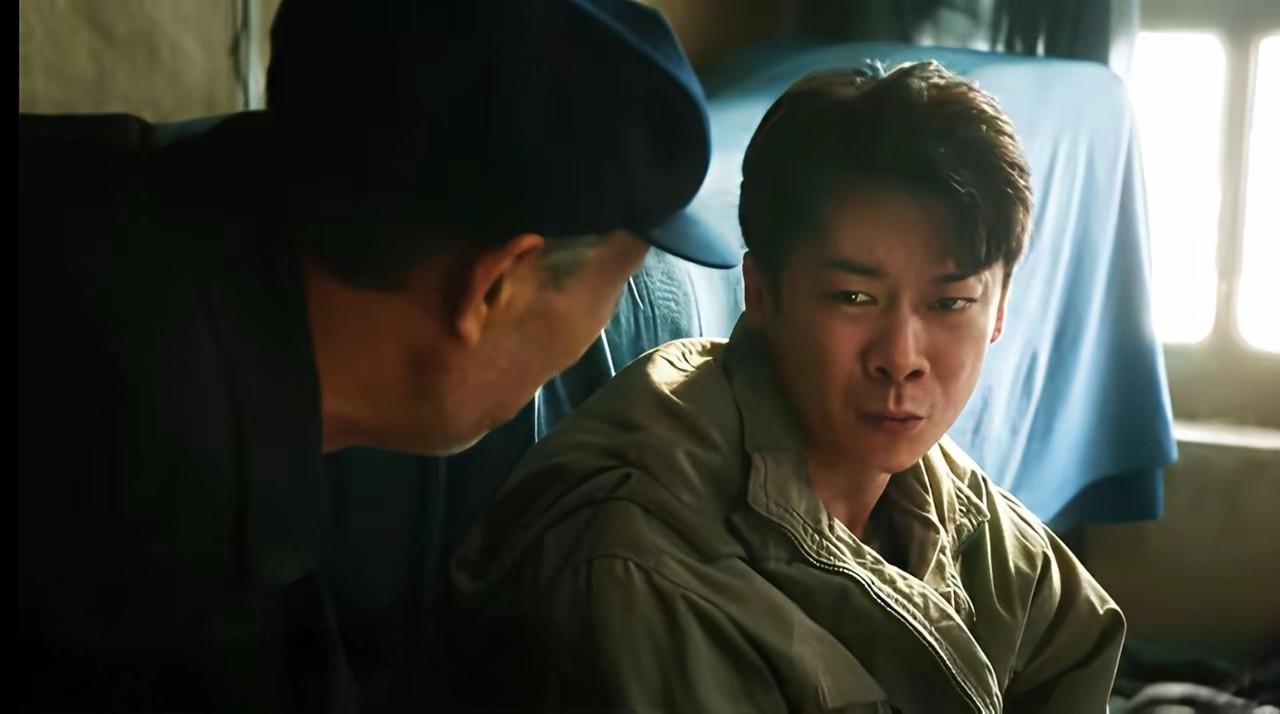 追剧《冬去春来》曹野的家里那么穷，他怎么就能产生当画家的梦想，还有心思潜心画画