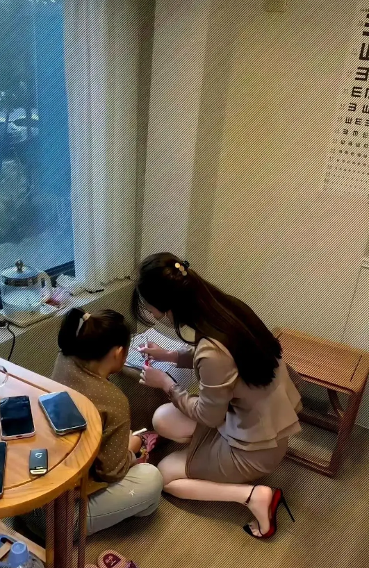 这家教老师不错，认真负责