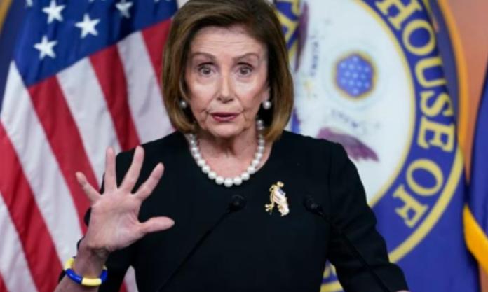 85岁的佩洛西是真敢说，接受采访时，记者刚开口说“假如民主党重新赢得众议院”，就