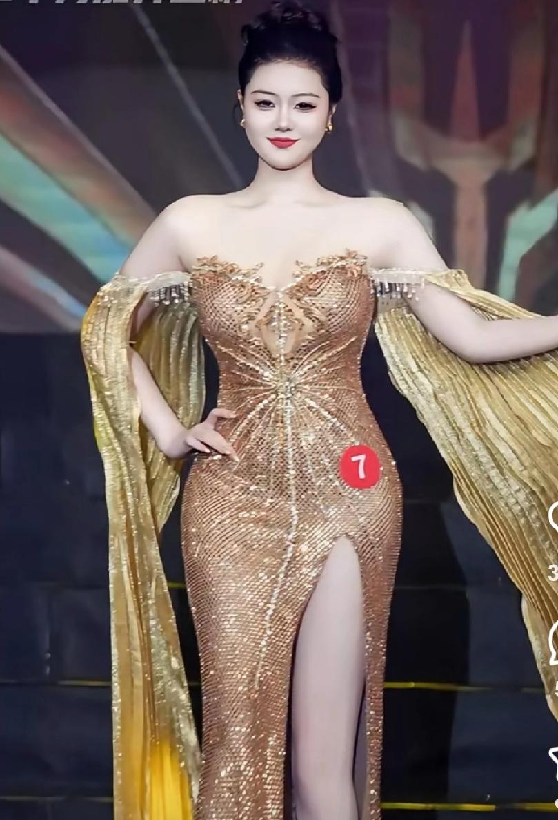 果然还是老祖宗的审美不会出错！2025年全球中华小姐选美大赛中，最惹眼的还是咱