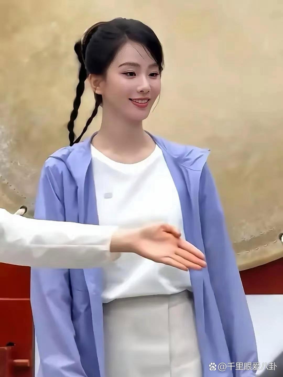 终于懂了吴奇隆的执着！见过刘诗诗真人就知道，这般惊艳的颜值，难怪他非要把她娶回家