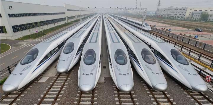 虽然哈萨克斯坦要向日本出口能源和稀土，但是却不能使用中欧班列 哈萨克斯坦手