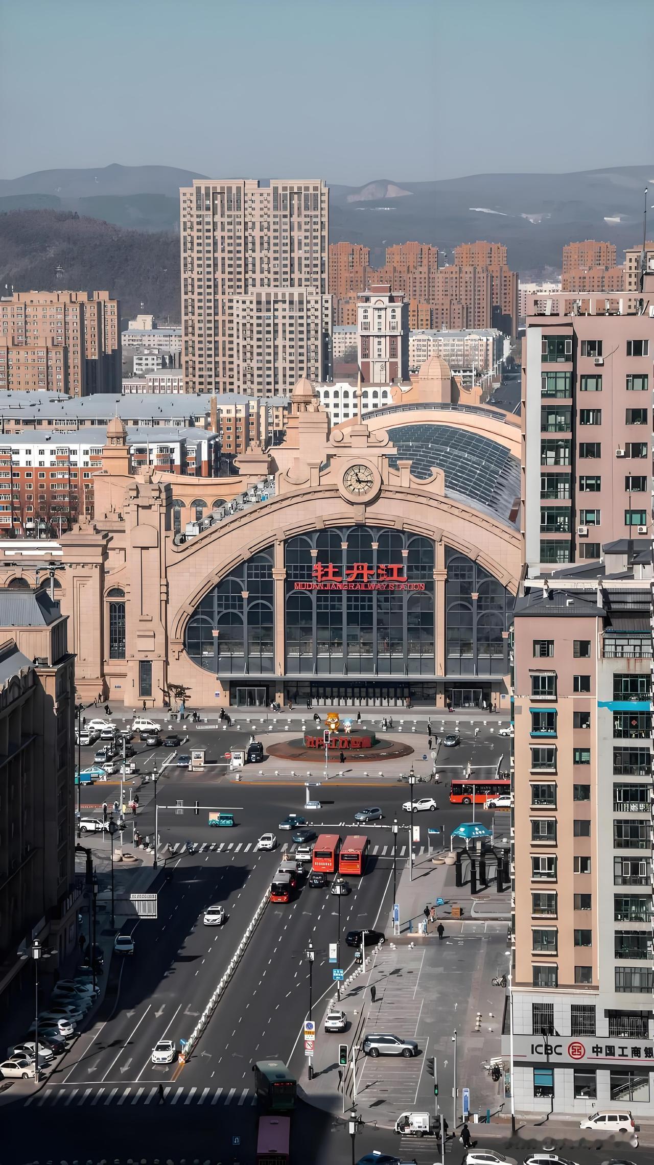 很多东北城市都值得去看一看东北很多城市都很有意境和情调，都值得去看一看，除了