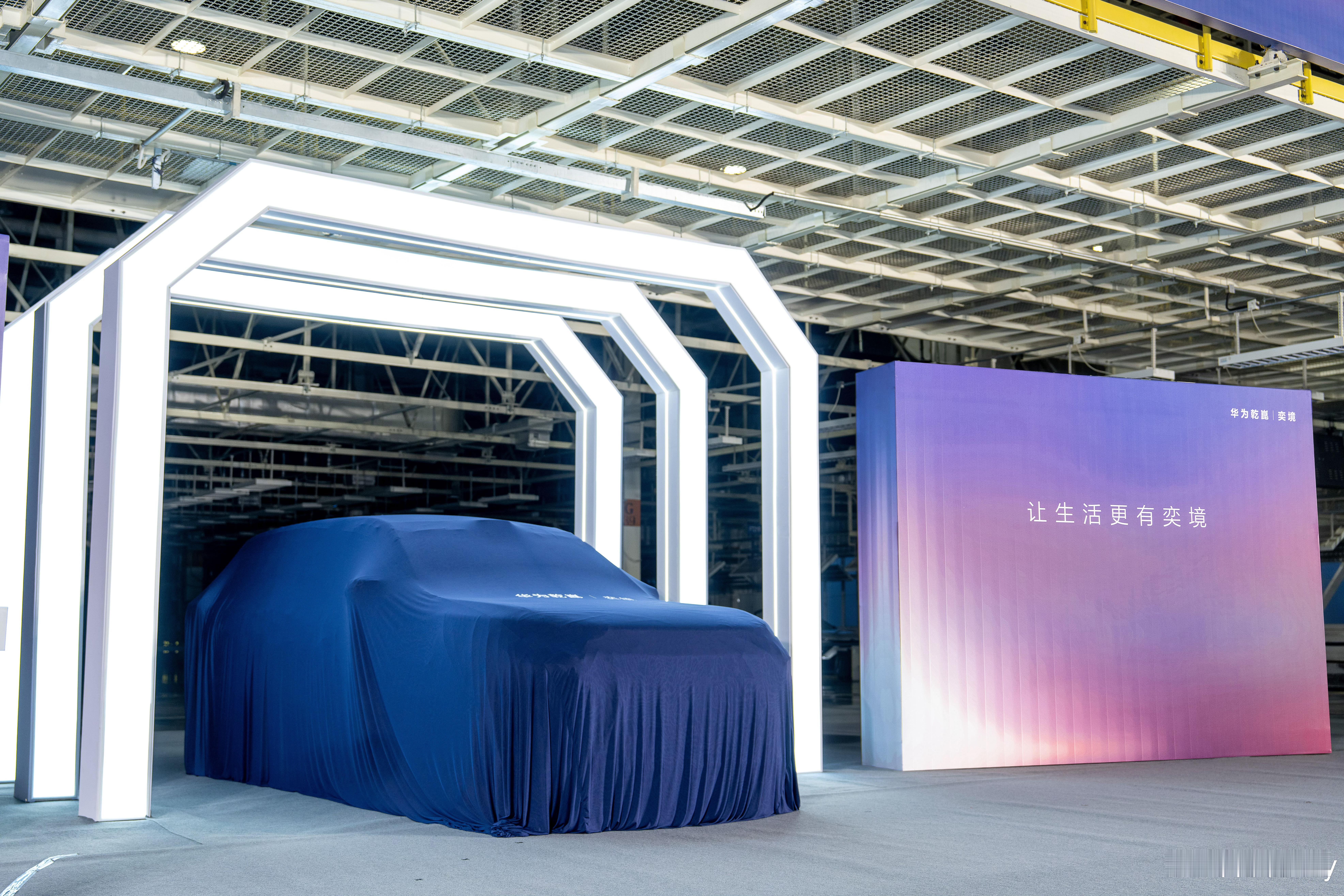 今年最期待的三款全尺寸SUV！一众高端座驾瞄准家庭出行需求，堪称品质之选。东风华