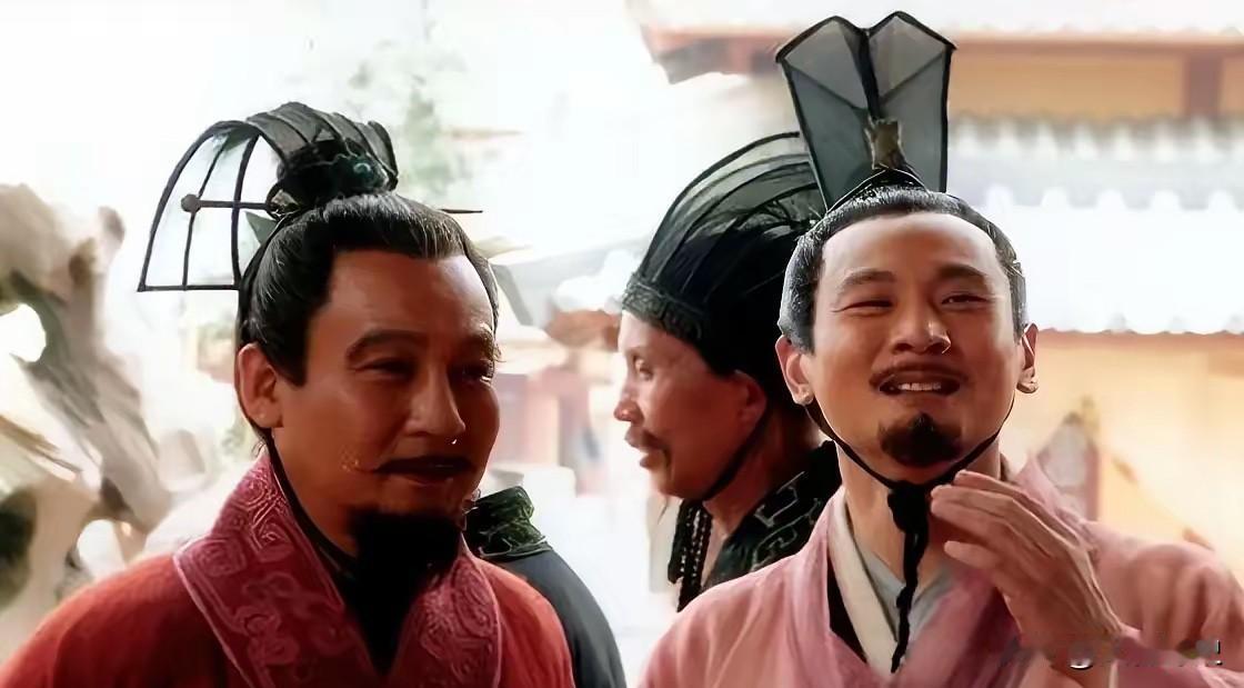 丞相窦婴被处死后，头颅在城门悬挂了三天。汉武帝的舅舅田蚡听到消息，当场吓得昏了过