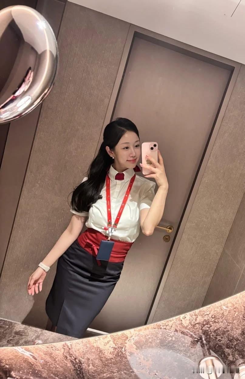 空姐穿搭指南|优雅与专业并存💃🏻✨