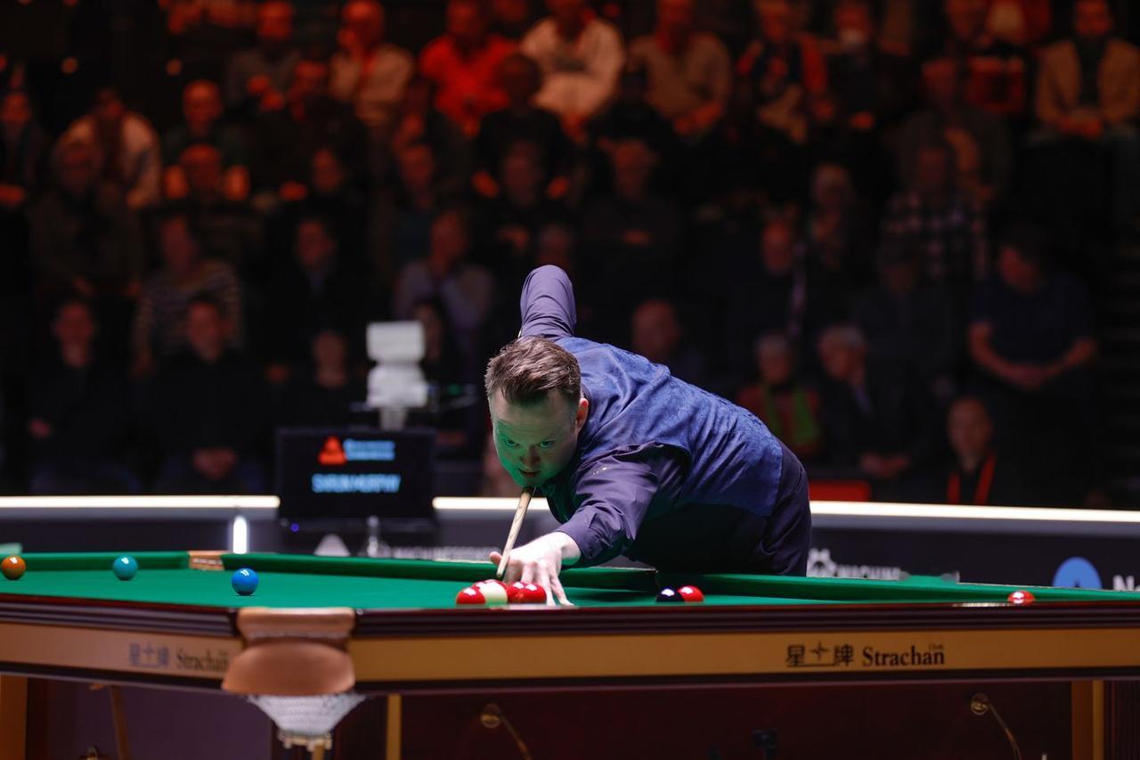 特鲁姆普6-2战胜卡特，与墨菲会师德国大师赛决赛！ 北京时间2月1日早晨，