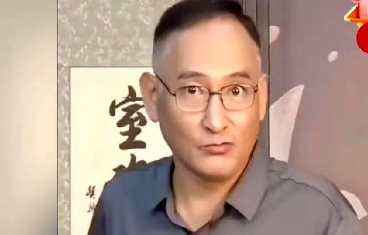 网传侯耀华被清门高徒谢雷，爆出一则震惊相声界的电话录音，矛头直指“海河战神”杨老