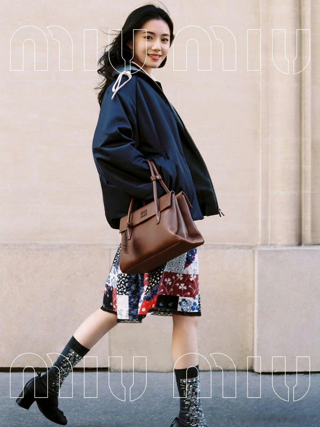 刘浩存、赵今麦演绎MiuMiu手袋​​​