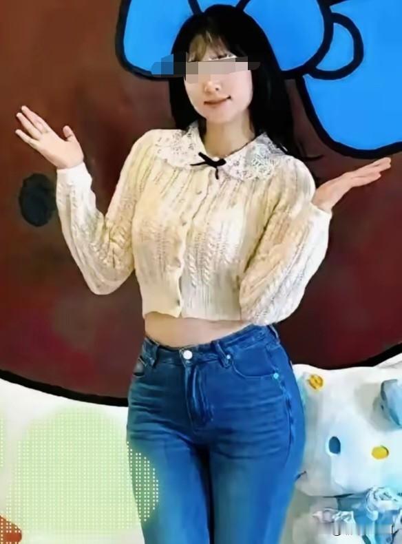 祖副院长在巴掌大的地方栽了。官方通报也出来了：他和曾医生已经被停职。有网友说：如