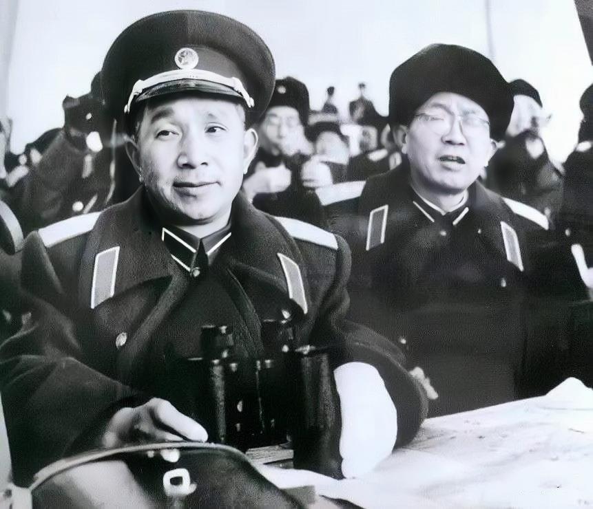 1954年粟裕担任总参谋长，之后是黄克诚大将，还有罗瑞卿大将，三位大将相继担任总