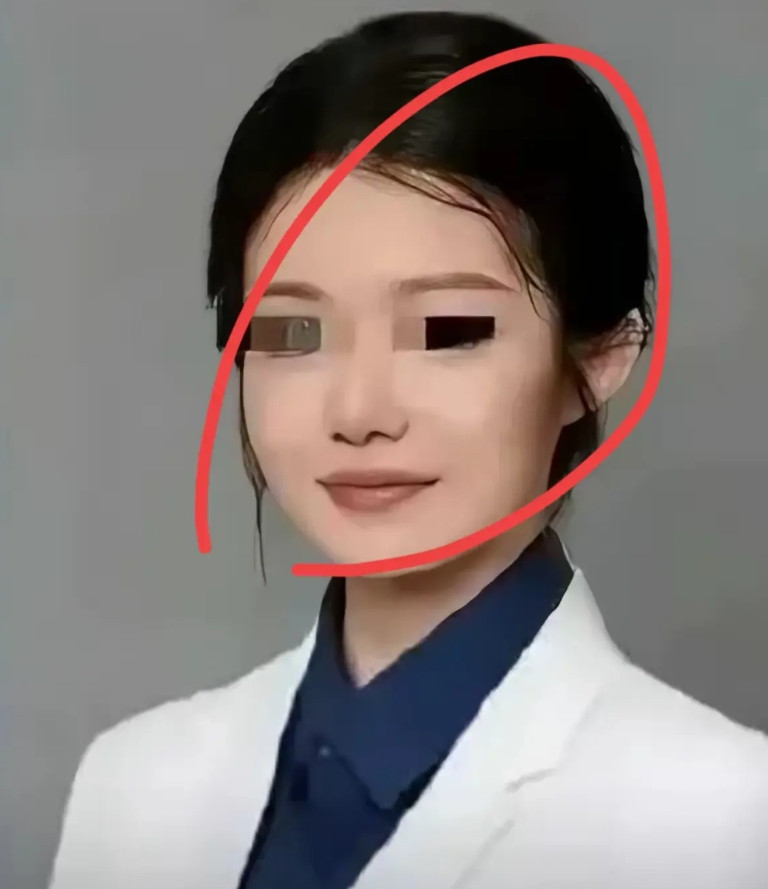三个月的瓜今天一刀切开，瓤里全是暗箱：姑姑、教务、导师、副院长，一条“学术流水