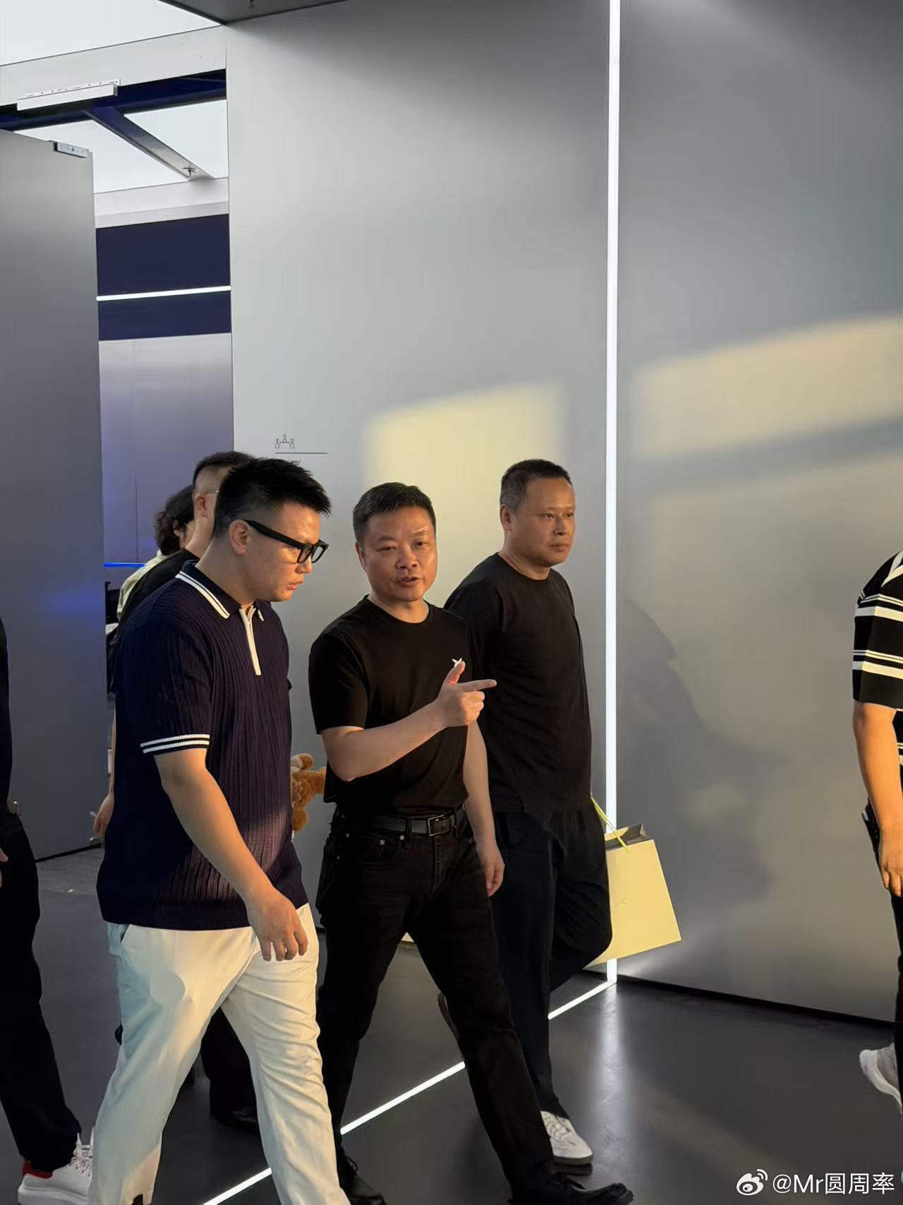 波总排面，P7+也是首发大师兄交付，这次GX又是小鹏汽车