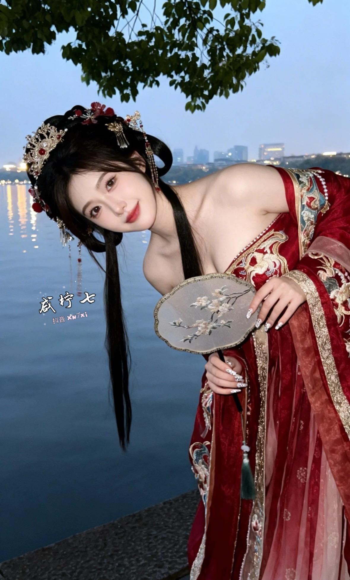 汉服写真古风古风美女原来穿上古装也可以这么美原创视频