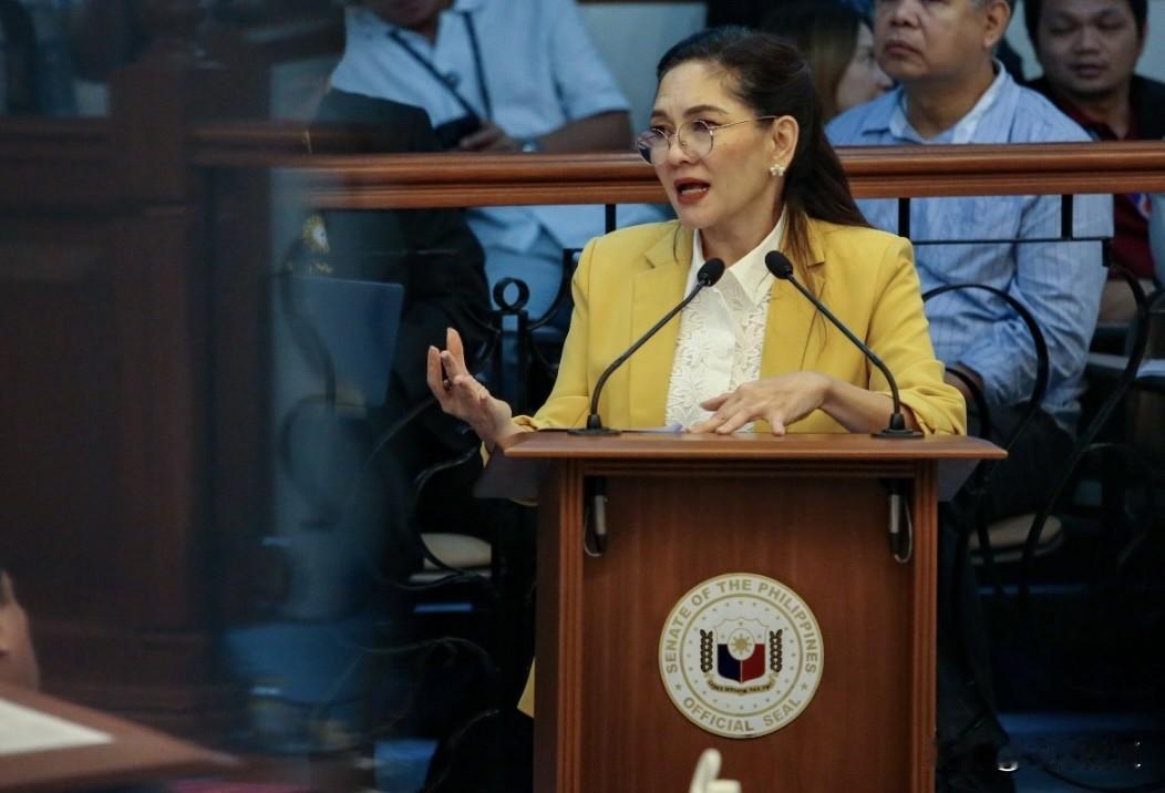 菲律宾参议员丽莎·洪蒂维洛斯并未直接否决与意识形态对手——小费迪南德·马科斯总统