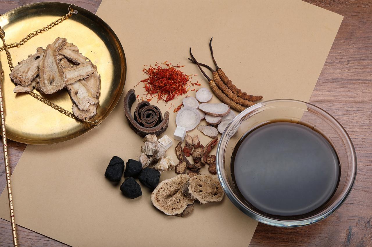 牢记老中医3句话：寒则理中，陷则补中，虚则建中 人吃五谷杂粮，吃的杂了、多了