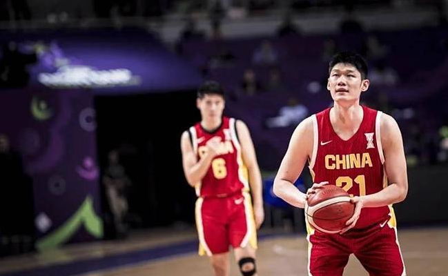 朱总霸气回应球迷质疑郭指导最后不上王俊杰：“有人问我为什么最后不上王俊杰，你能向