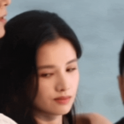 仪直翻白眼张婧仪怎么那么喜欢翻白眼🙄