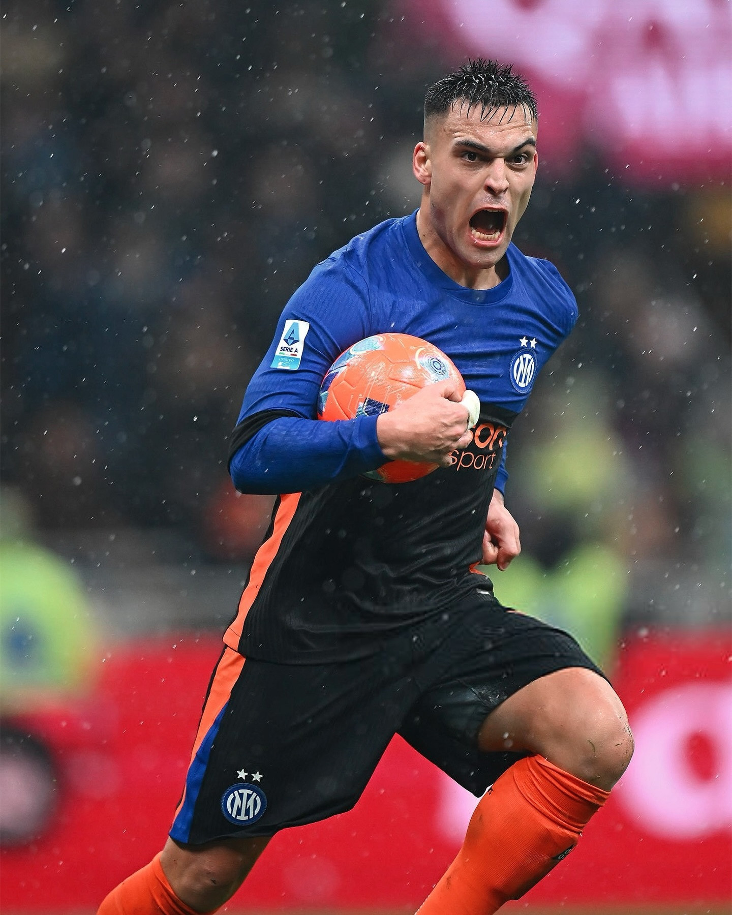 分享一组国际米兰本场比赛无水印图片国际米兰意甲国际米兰6比2比萨