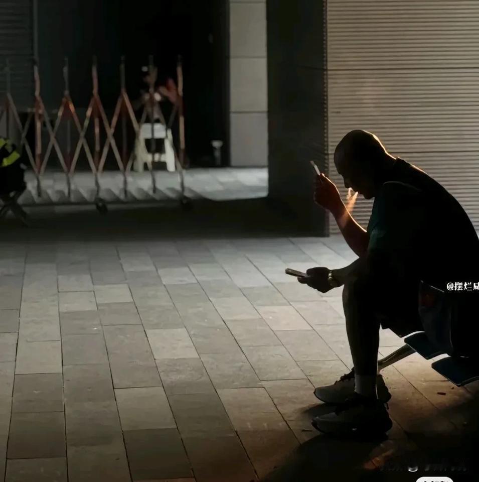 哥姐明明是快乐混双，这...……谁来心疼一下我们“花季老将”莎头组合！动漫比哥