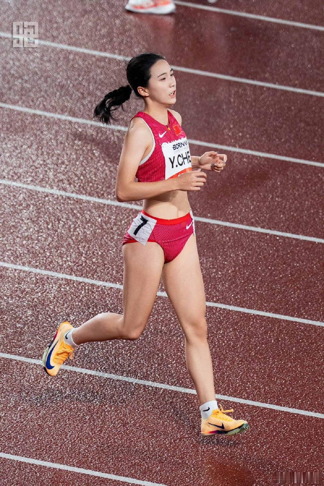 #宁波陈妤颉再夺一金#9月28日，爱知·名古屋亚运会田径赛事迎来倒数第二个比赛日。女子4×100米接
