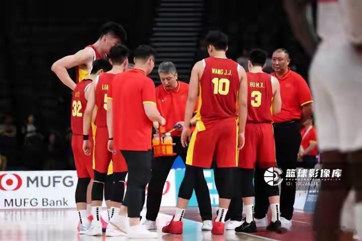 男篮少则8个月多则全年无休中国男篮近些年面临的赛事密度盘点中国男篮成员近些年面