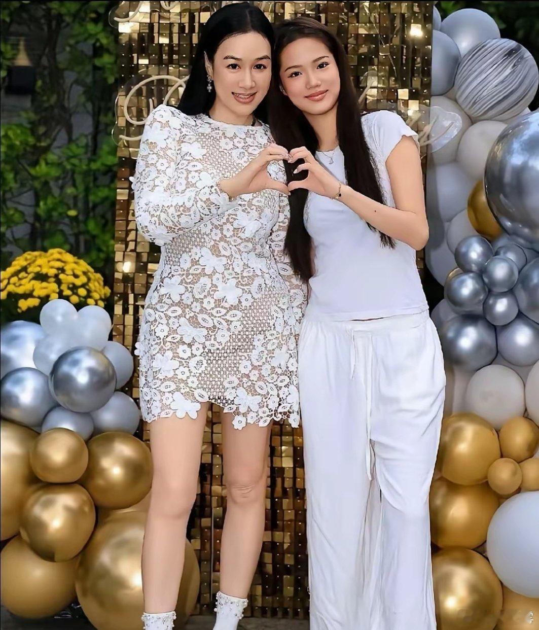 56岁钟丽缇状态不减当年，生日派对上和女儿、老公大秀恩爱。二女儿特意跨越千里回国陪她过生日，嗨到氛围