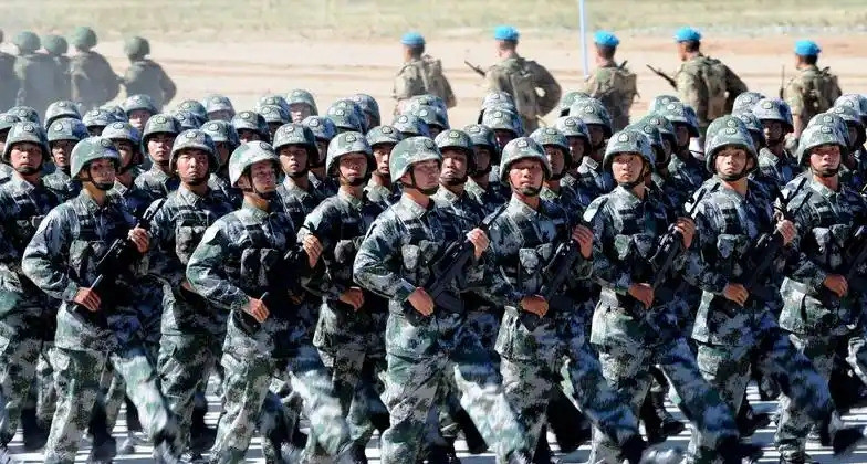 世界没打三战，因为中美在控场世界乱套了，战火不断！为啥没