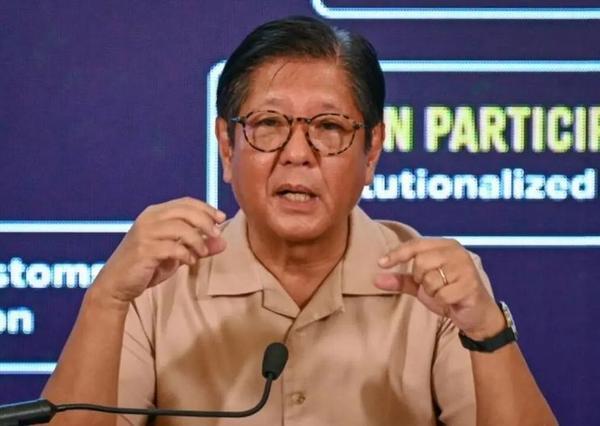 解放军强势清场黄岩岛！美军全程袖手旁观，彻底戳破纸老虎真面目局势彻底明朗！