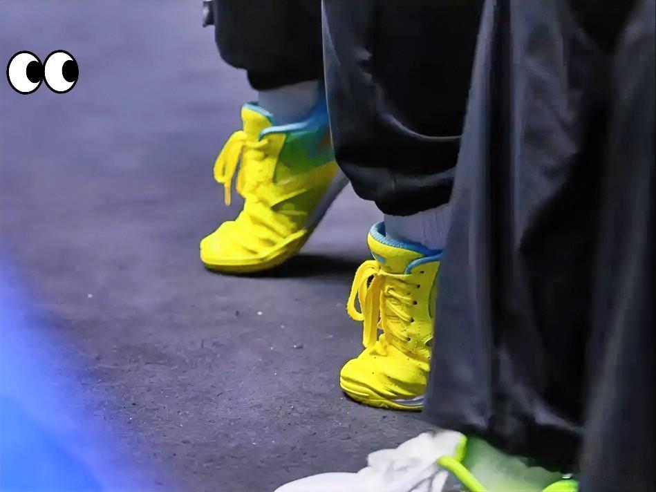 孙颖莎太绝了！全运会两金旁落仍霸屏商务香水广告踮脚杀俘获全网全