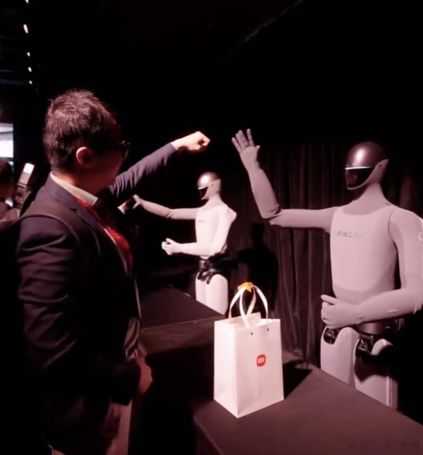 时隔4年小米新款机器人亮相小米机器人之前发布了以后感觉没有特别重视（2022