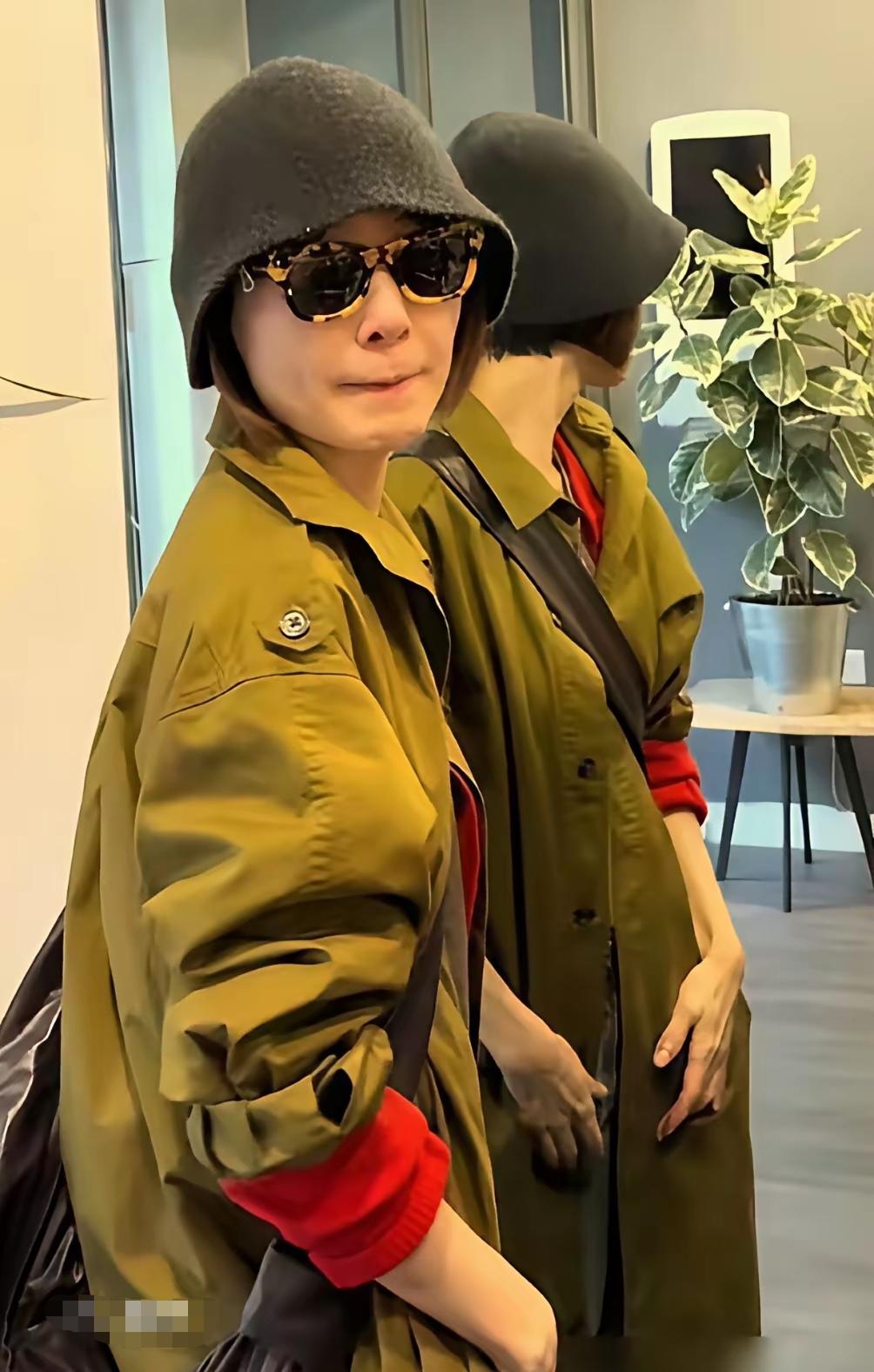 搞明白鲁豫为什么把自己弄的这么瘦？难道这样才美吗。可我觉得这样一点也不好看啊，也