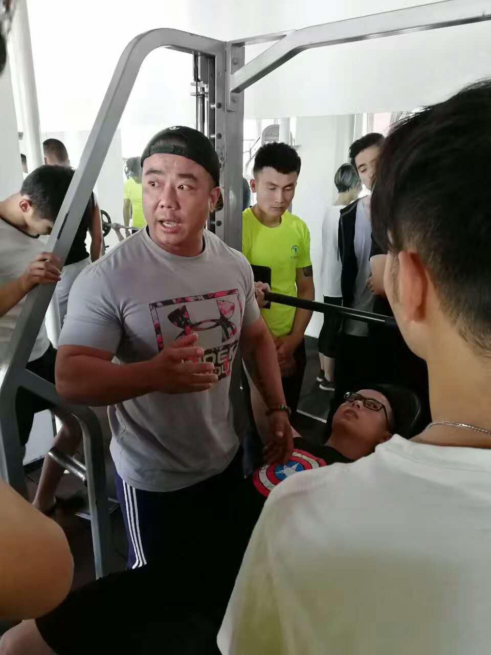 瘦人快速增肌的技巧?