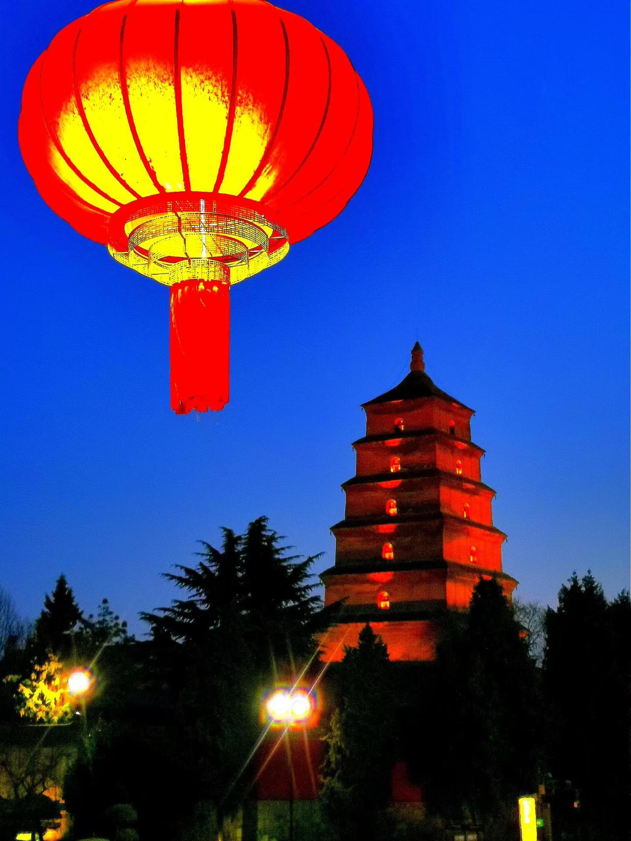 退休了，把党组织关系转到社区…企业员工退休了，按目前的政策规定，档案、组织关系