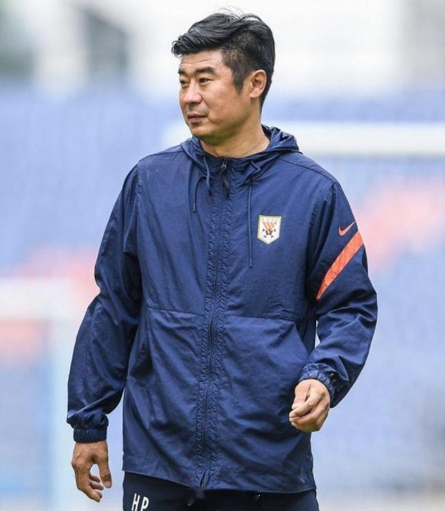 结合各种消息，种种迹象表明，韩鹏指导上任静候官宣了。此时的调整也好，改变也好，大