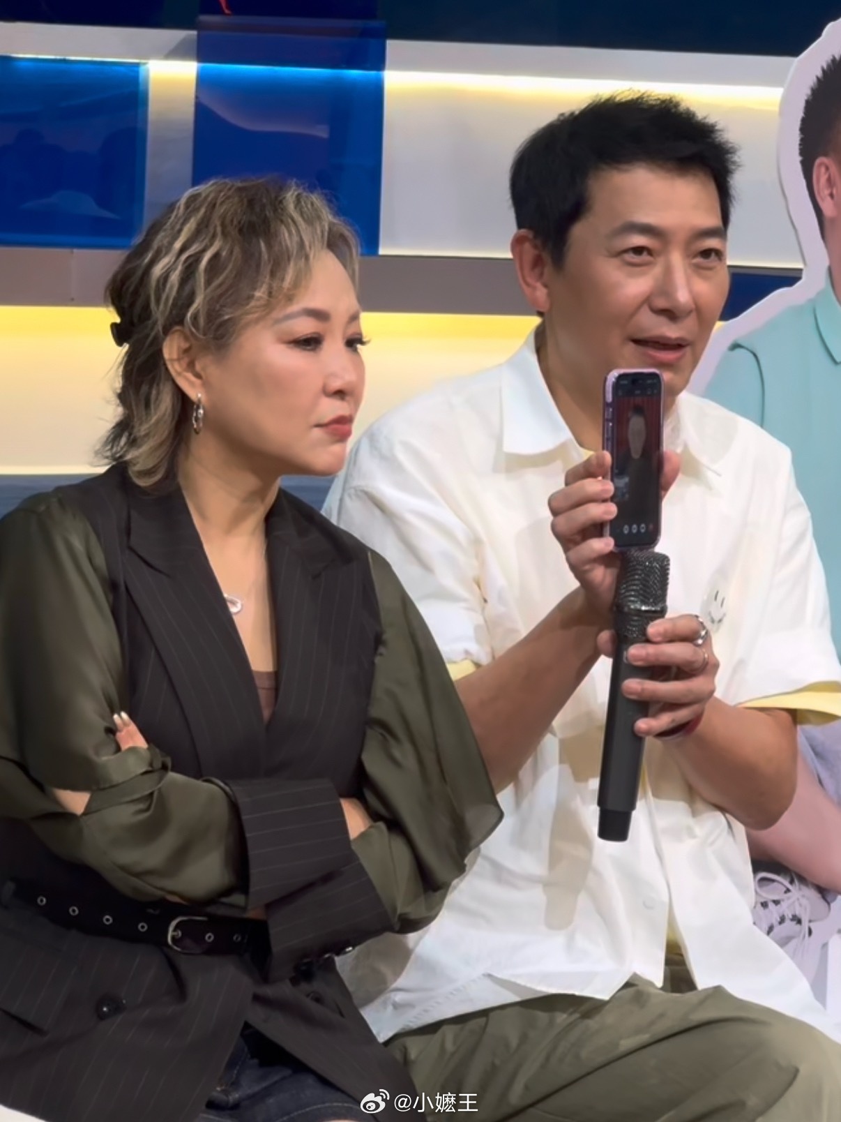 快乐老家6个人100张嘴孙浩录制综艺时和武艺爸爸连线瞬间落泪，始终感念当年对方让