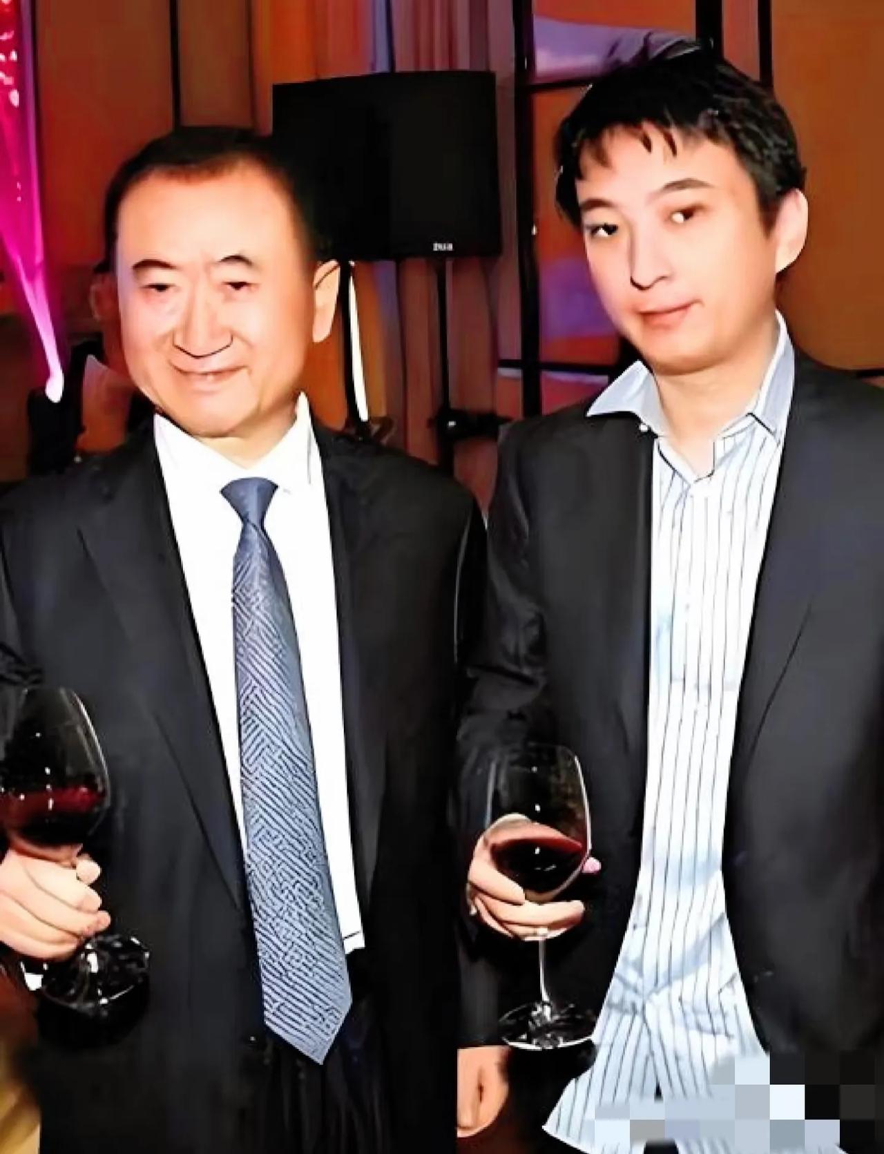 我问我闺蜜，王健林七十多岁了，真的不管管他儿子王思聪吗？我闺蜜听了，沉默了一下