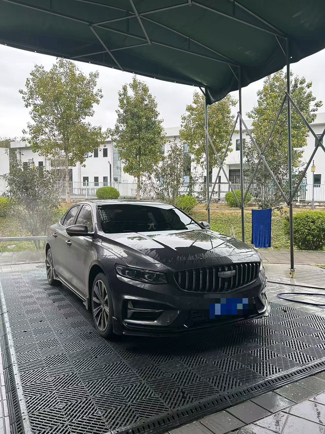 星瑞提车3个月感受外观评价：外观见仁见智，我个人感觉大气又耐看，每次下车或