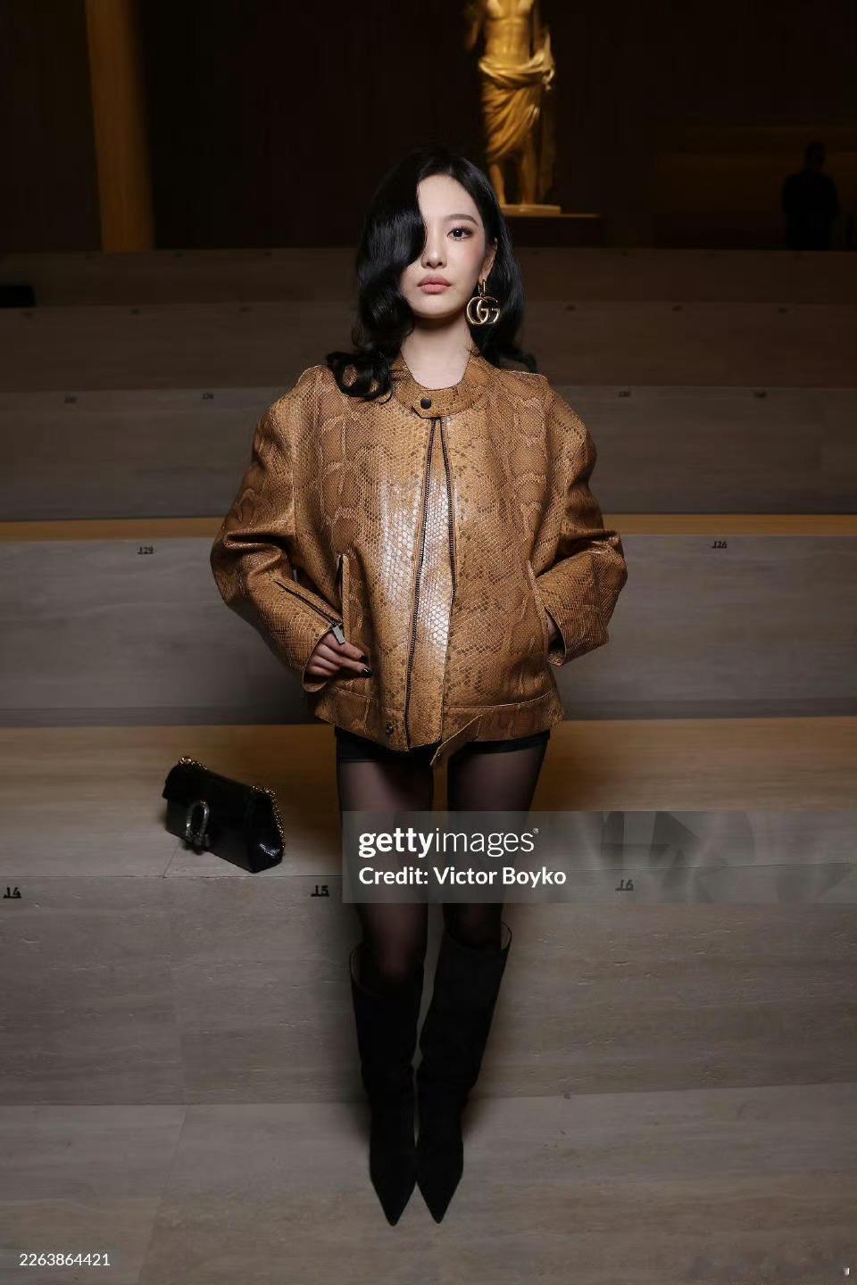 蜜汁角度Gucci直播