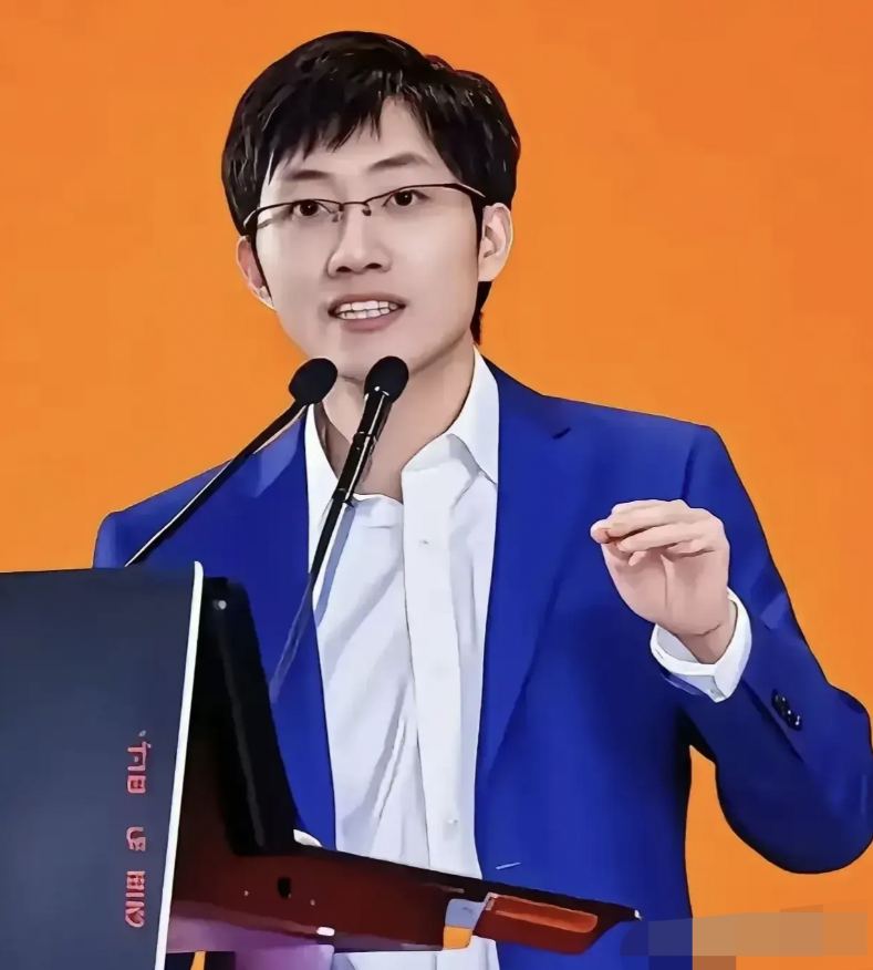 “中美差距究竟有多大？”DeepSeek创始人梁文锋再次语出惊人！他说：“我们经
