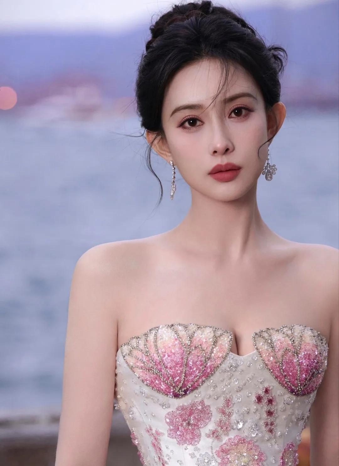 我敢说，孟子义就是不拍电视剧也不会饿死的。不是她家境好，也不是存款多，是她只