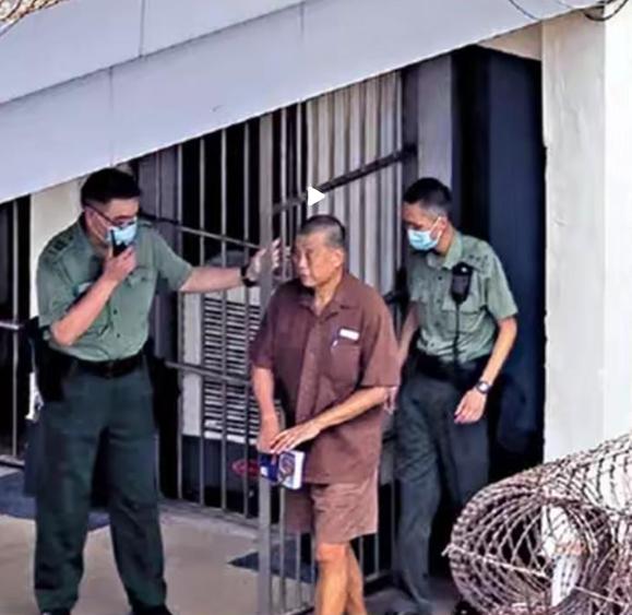 香港首宗串谋勾结外力案黎智英判囚20年，成国安法下刑期最高被告，黎智英自2020