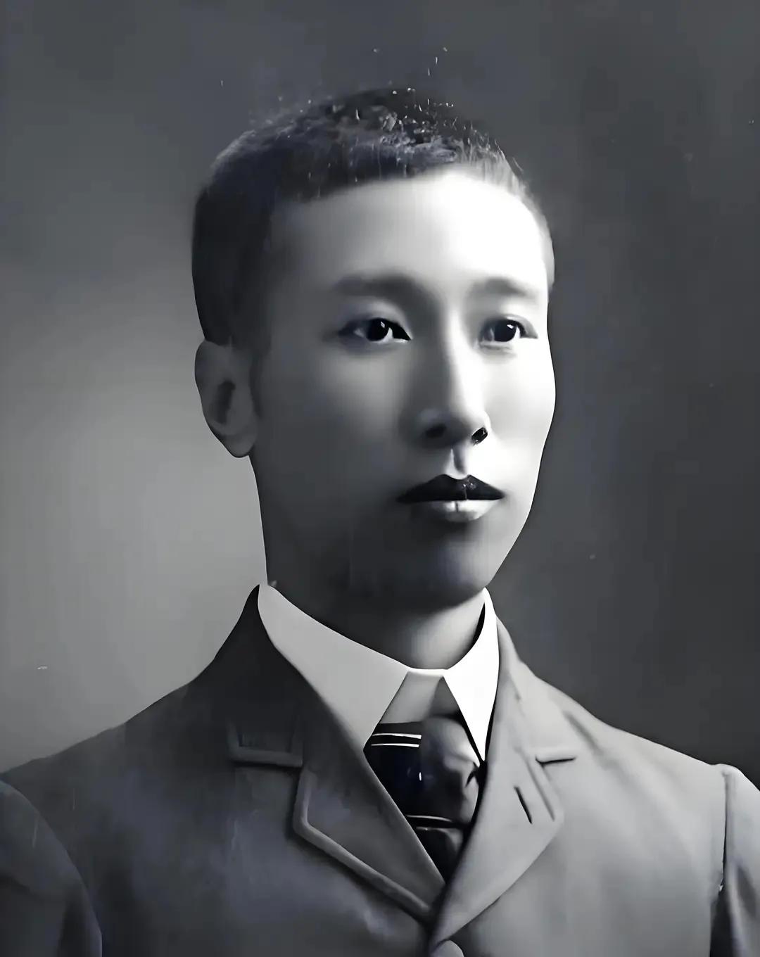 死后46年才公开的绝密身份：那个被钉在耻辱柱上的“帝制祸首”！19