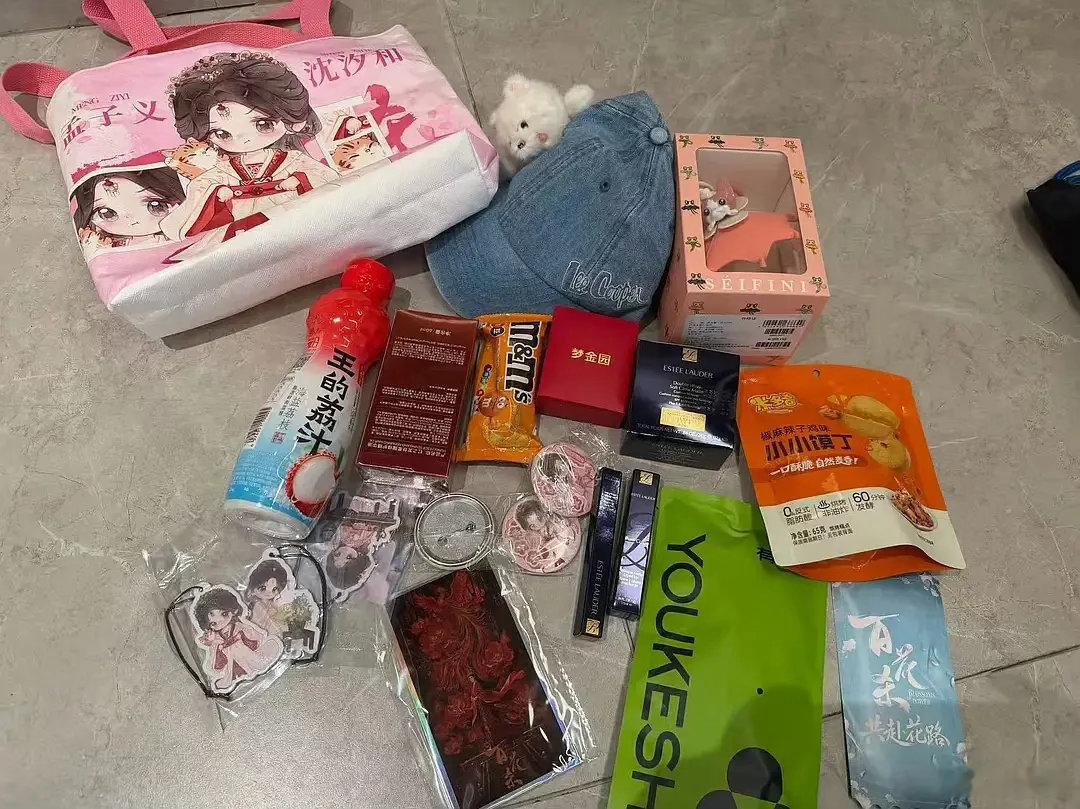 孟子义让我破防了，只看个追剧团就送黄金？？？