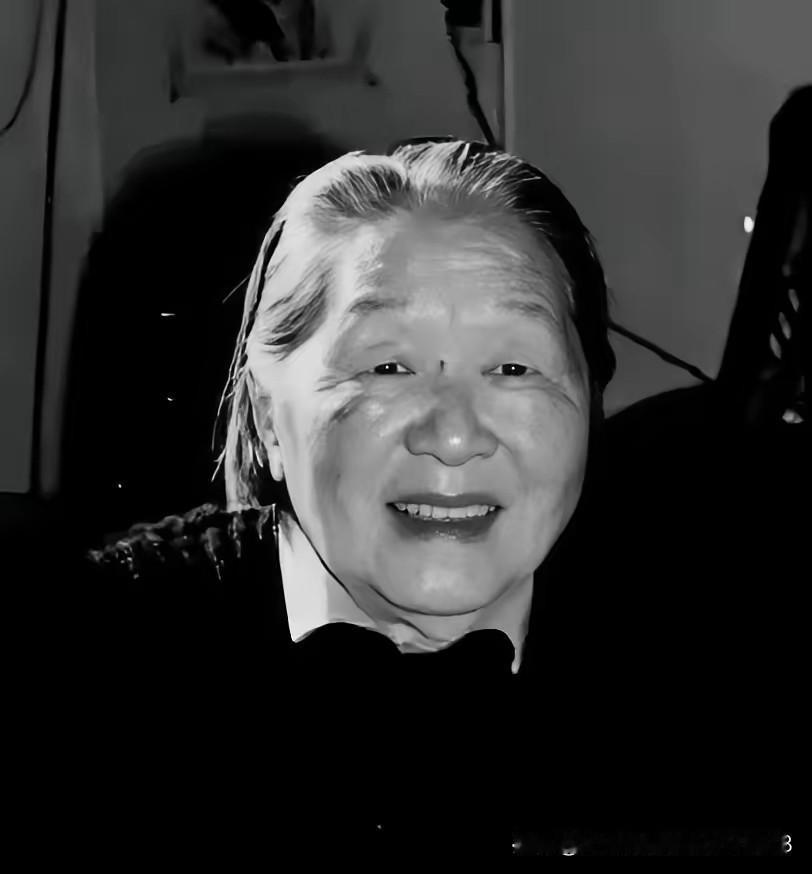 清华大学第一位女教授，一生坎坷，无儿无女，却桃李遍天下！​王明贞，中国统计物理