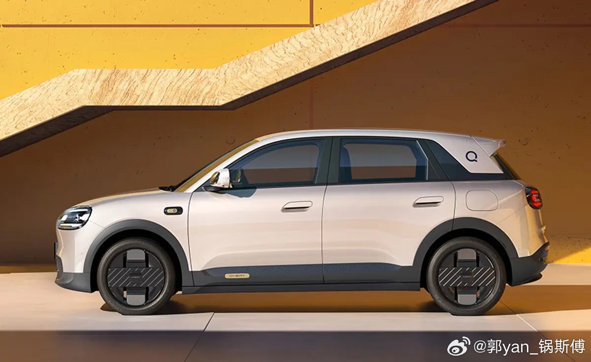 奇瑞QQ3预售价格出来之后，外界看法不一。6.89万起，310km/420km两